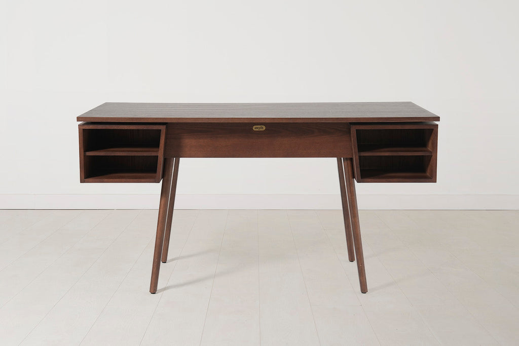 Schreibtisch 03, Nussbaum