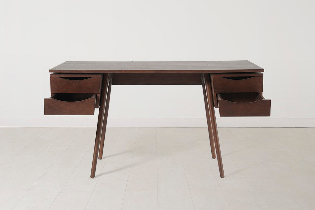 Schreibtisch 03, Nussbaum