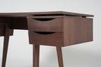 Schreibtisch 03, Nussbaum