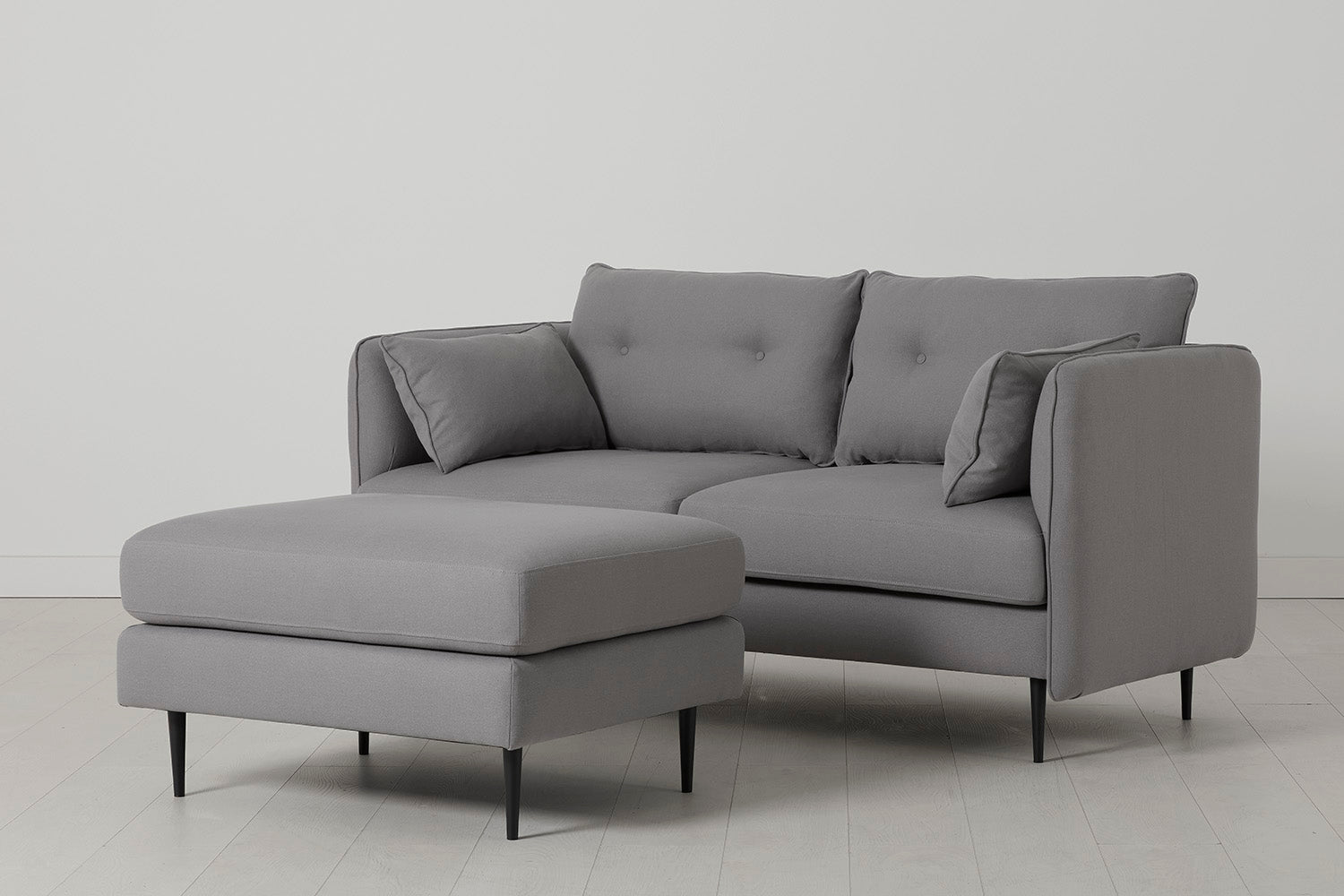 Modell 19 2-Sitzer-Sofa mit Ottoman, Risso