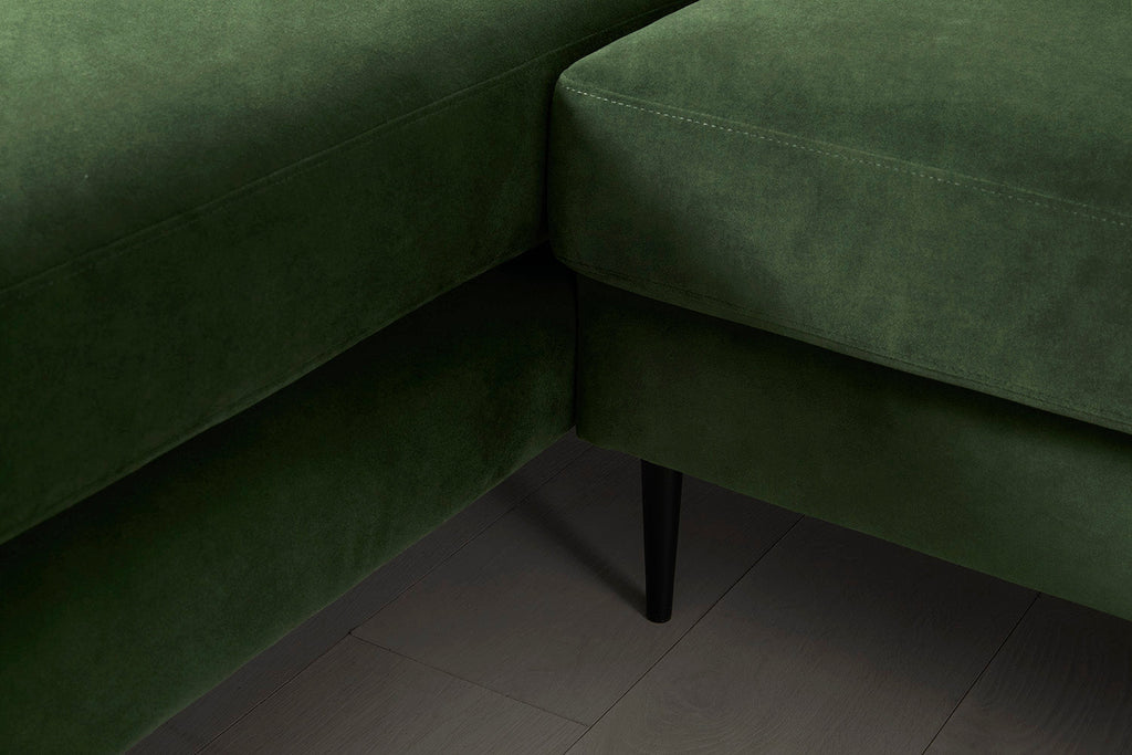 Modell 19 3-Sitzer Sofa mit linker Chaiselongue, Conifer