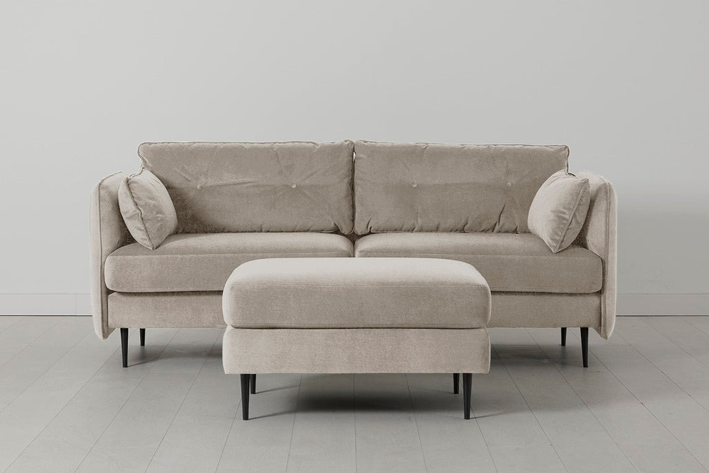 Modell 19 Dreisitzer-Sofa mit Ottomane, Kreide