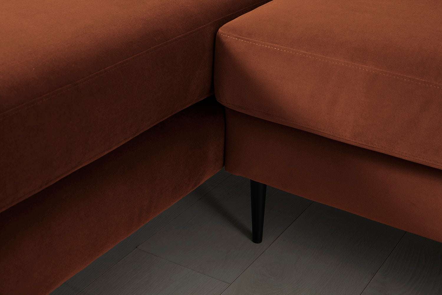 Modell 19 3-Sitzer Sofa mit Recamiere rechts, Umbra