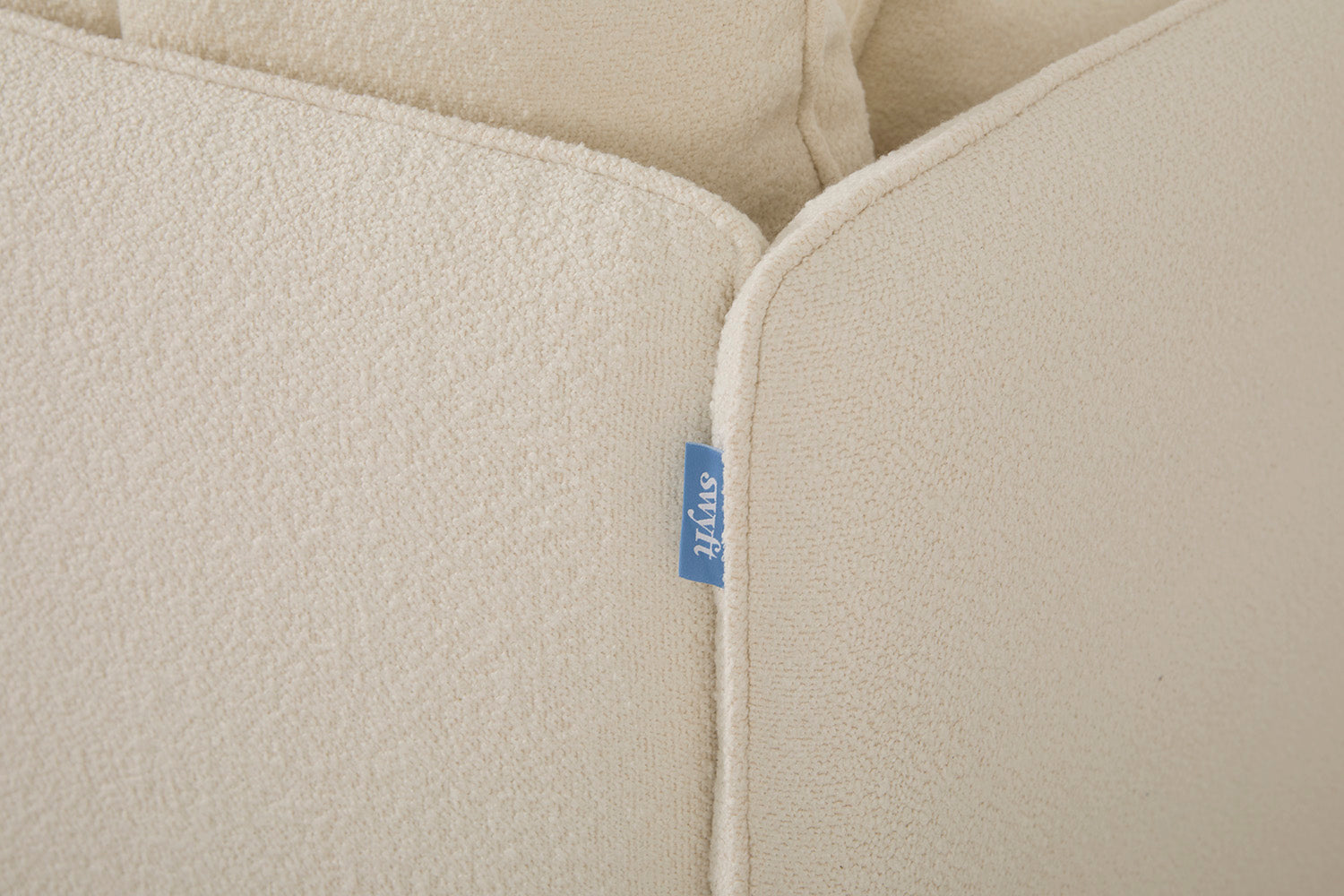 Modell 19 Dreisitzer-Sofa mit Ottomane, Elfenbein
