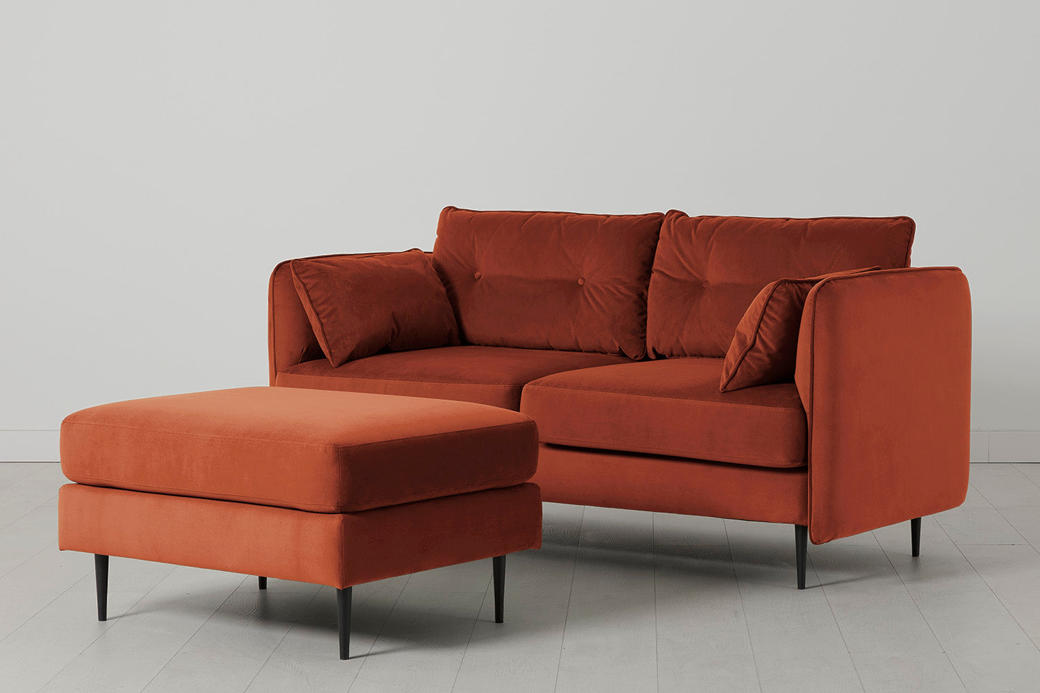 Sofa 2-Sitzer Modell 19 mit Ottoman, Ziegelrot