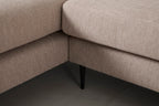 Modell 19 3-Sitzer Sofa mit rechter Chaise, Pumice