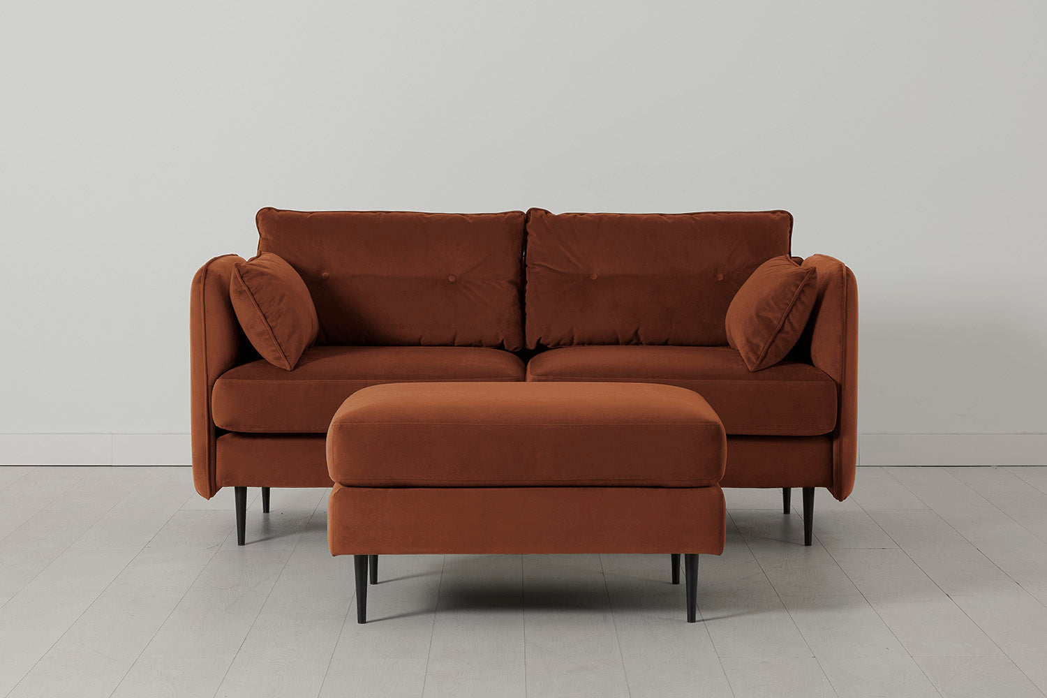 Modell 19 2-Sitzer Sofa mit Ottoman, Umbra