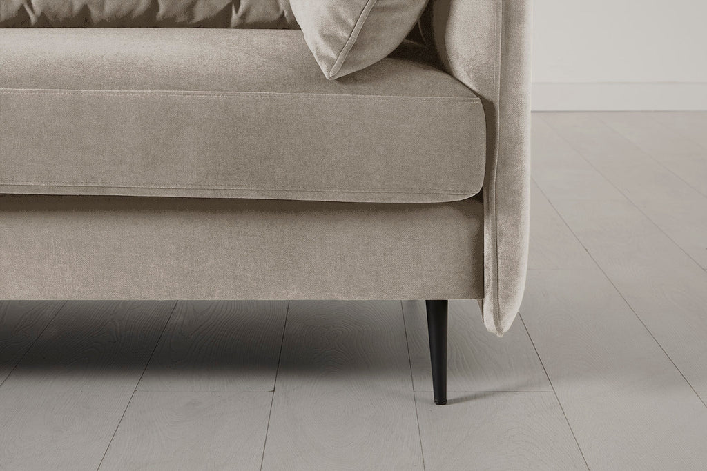 Modell 19 2-Sitzer Sofa mit Ottoman, Chalk