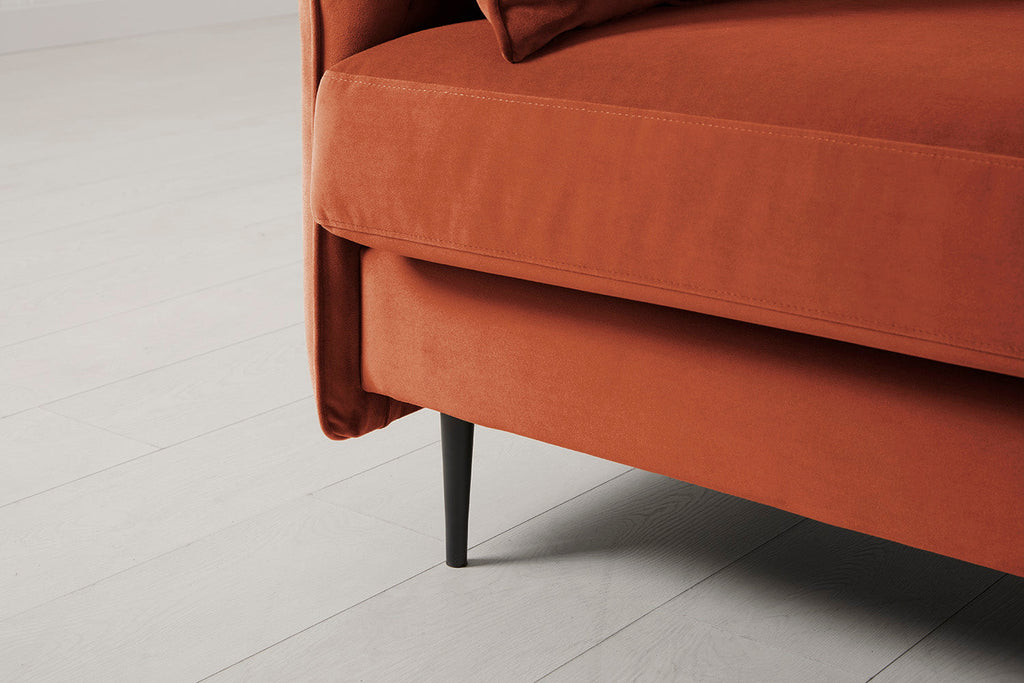 Modell 19 3-Sitzer Sofa mit Recamiere rechts, Ziegelrot
